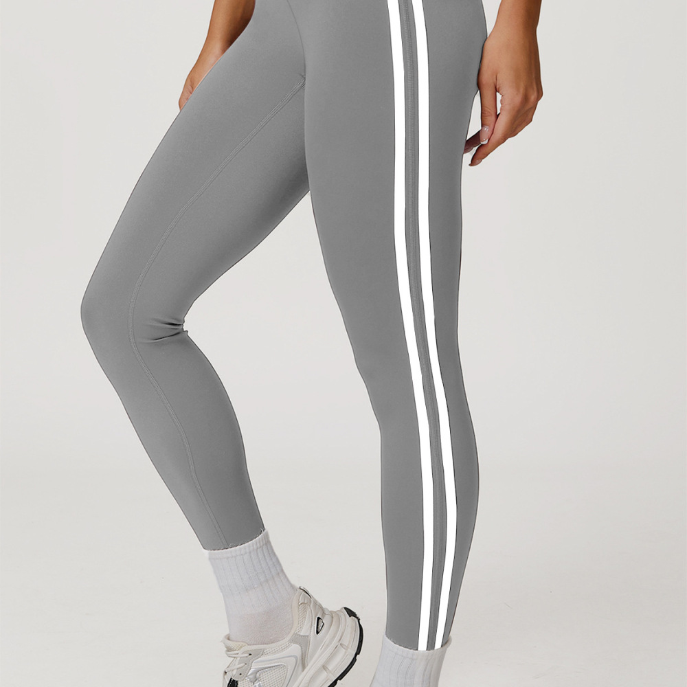 กางเกงเลกกิ้งกีฬาผู้หญิง ลายแถ - Running Gear Junior บทวิจารณ์และราคา